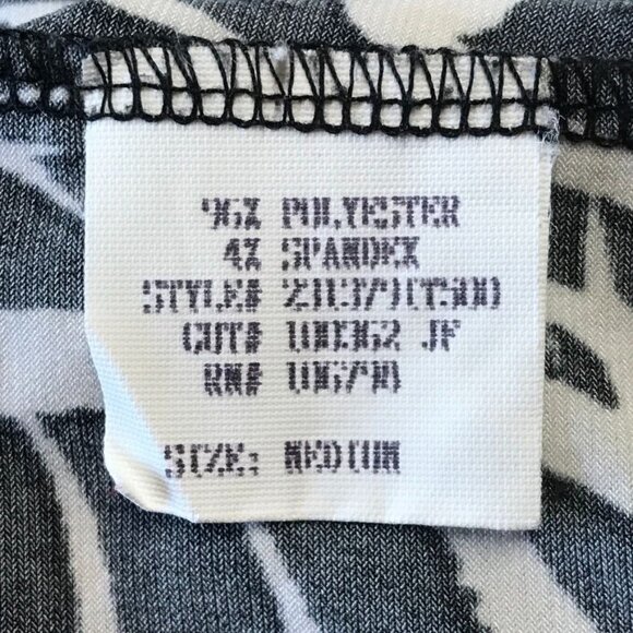 Lily Women's Pull-On Flared Print Skirt in Black / White - Size Medium - Picture 4 of 5